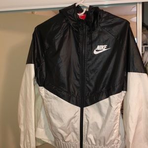 Nike windbreaker